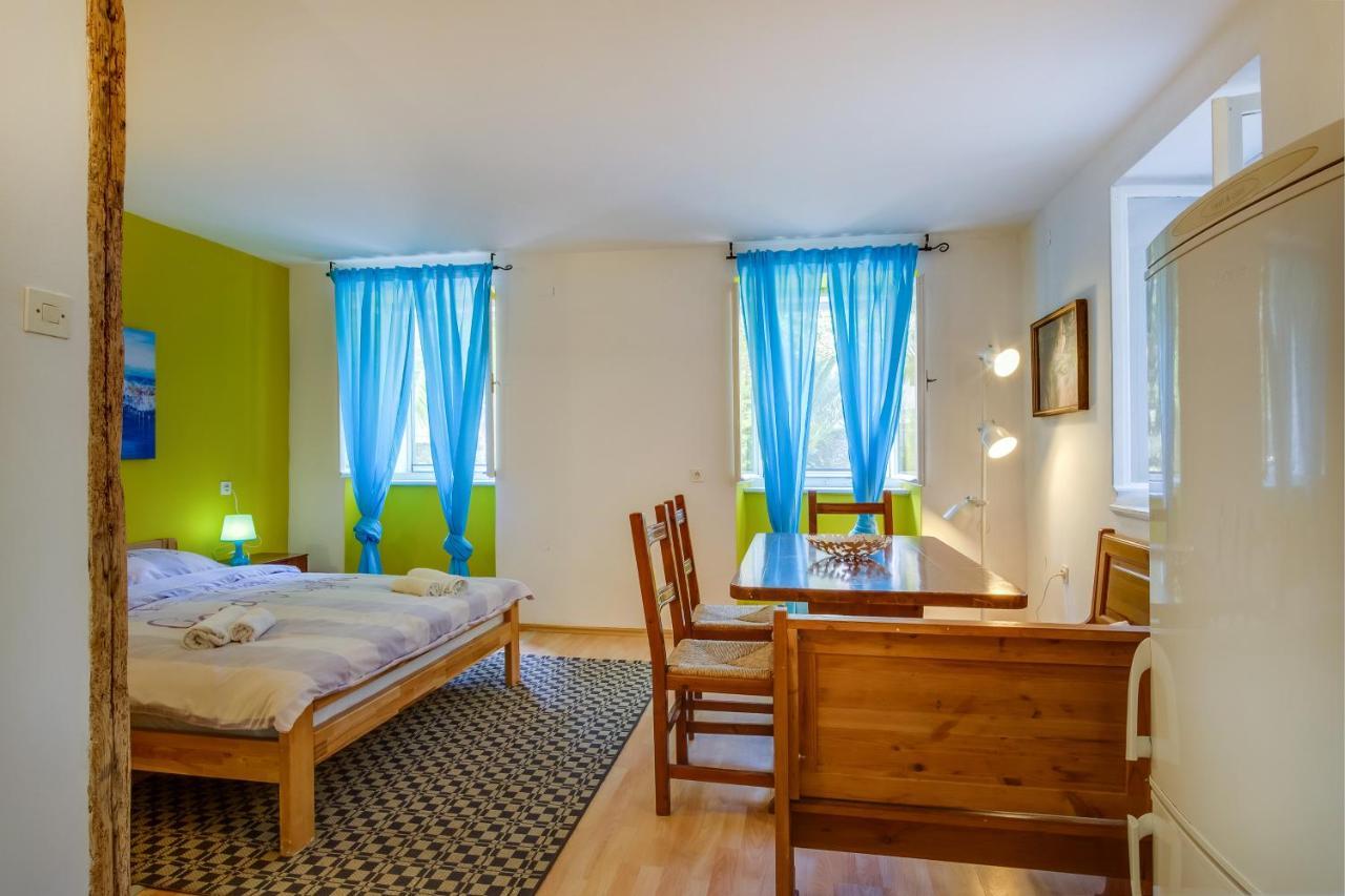 Bigblue House Apartman Amelie Veli Lošinj Exteriör bild