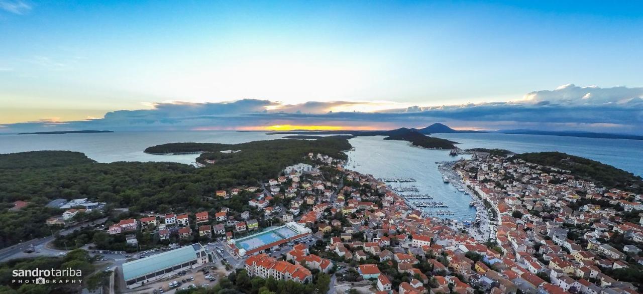 Bigblue House Apartman Amelie Veli Lošinj Exteriör bild